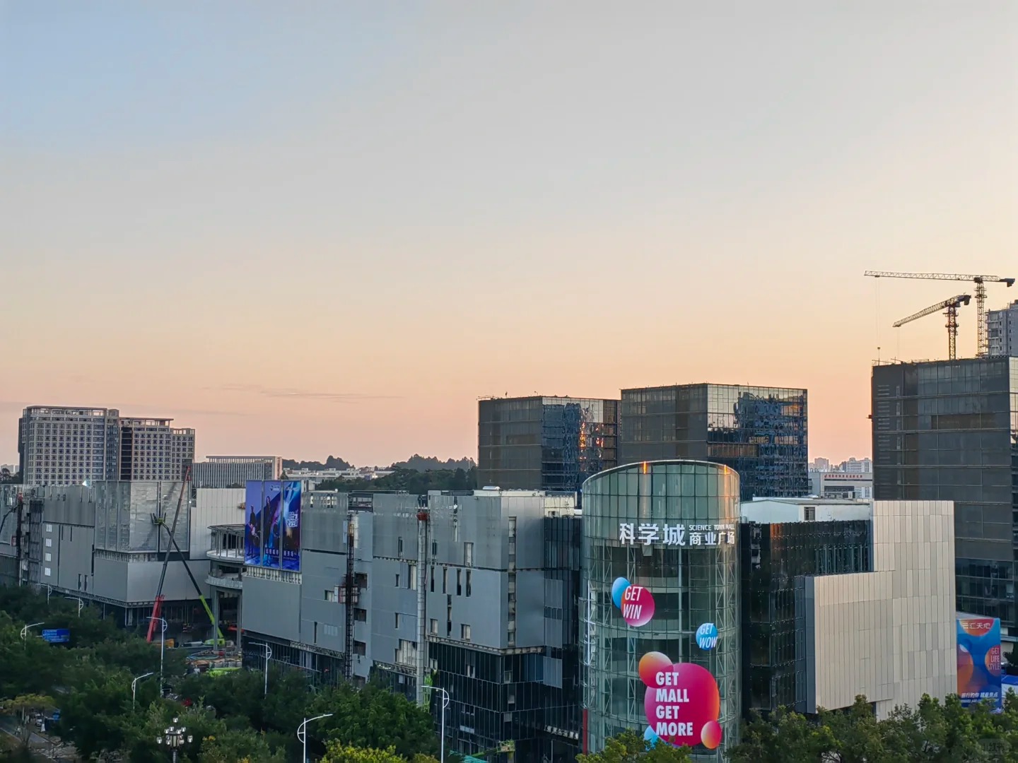 20250912021239361.jpg写字楼图片305