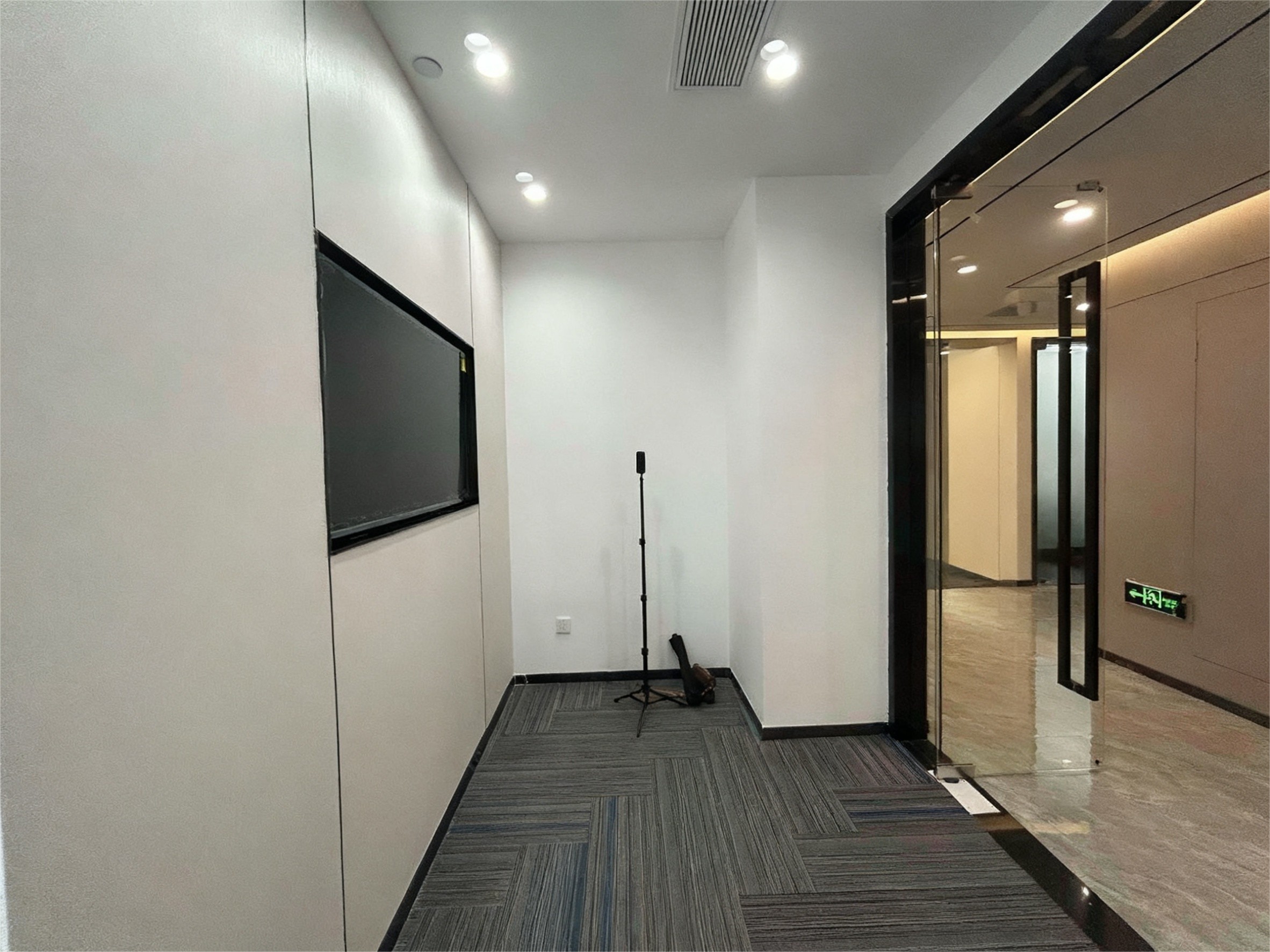 至泰商业广场写字楼图片321