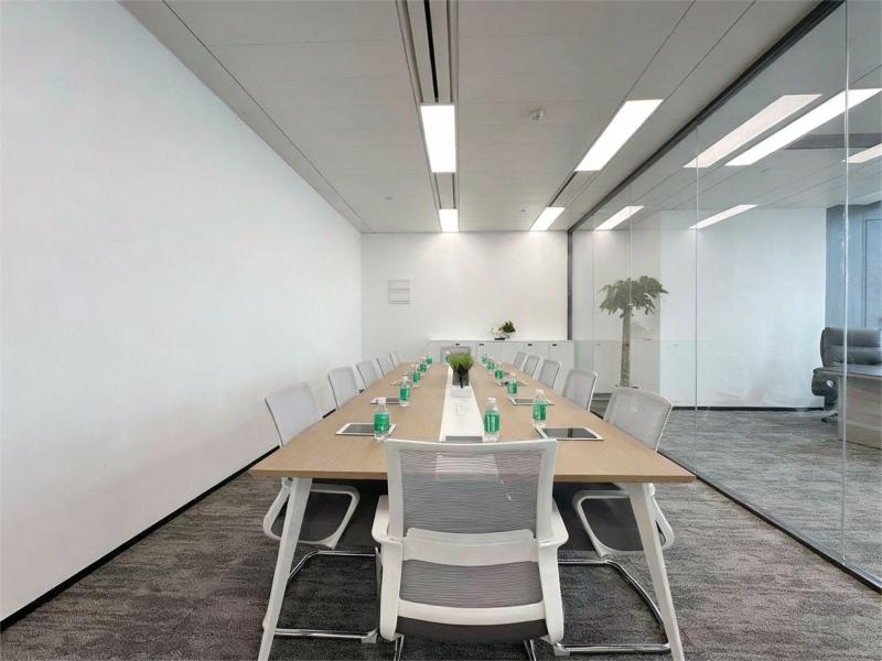 行信中心写字楼图片