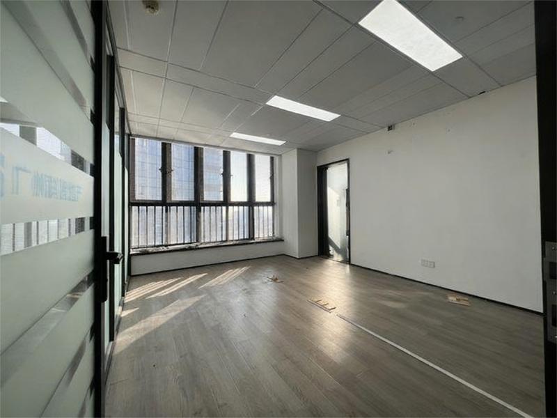 保泰广场写字楼图片413