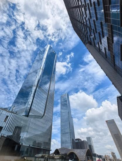 拒绝扁平化生存！黄埔写字楼小高层板式写字楼打造立体商务生态圈